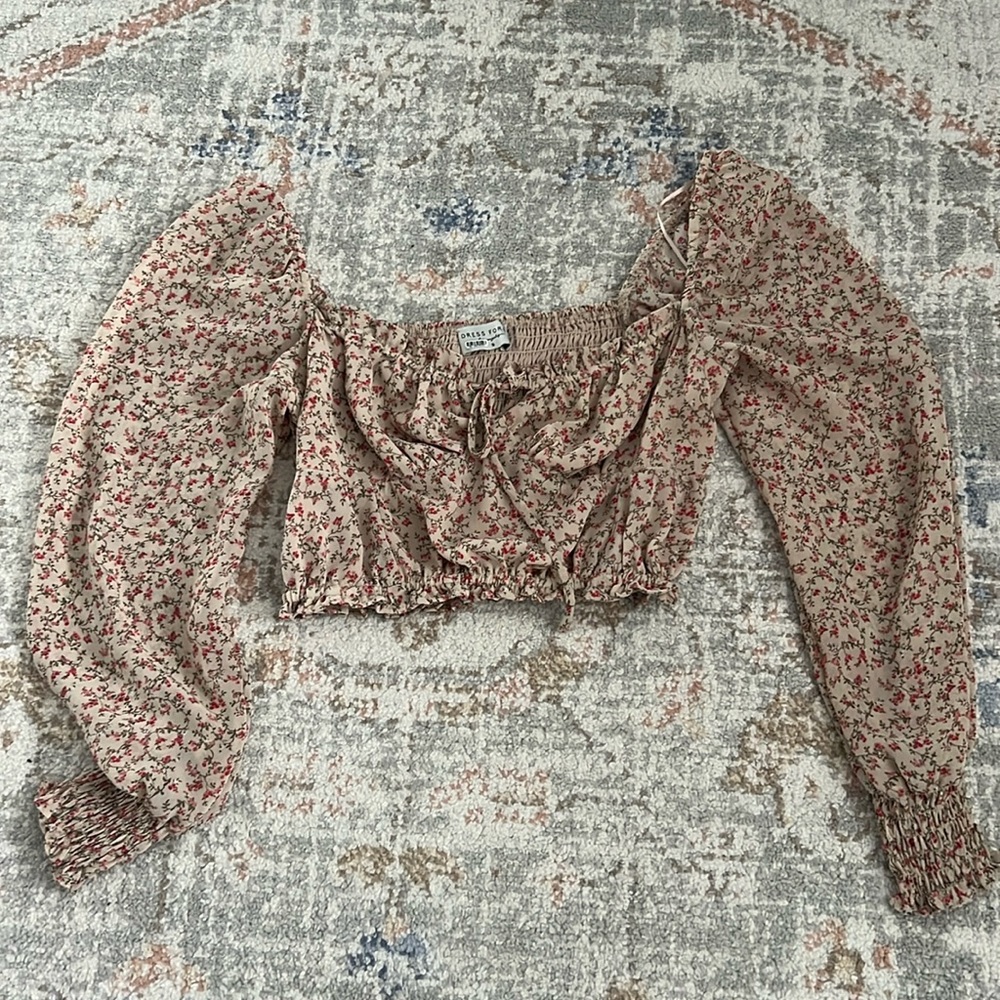 Floral long sleeev crop top